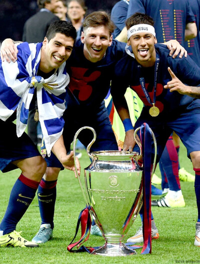 《荒野枪巫》迎来四人合作模式更新！国区降价+限时免费畅玩！