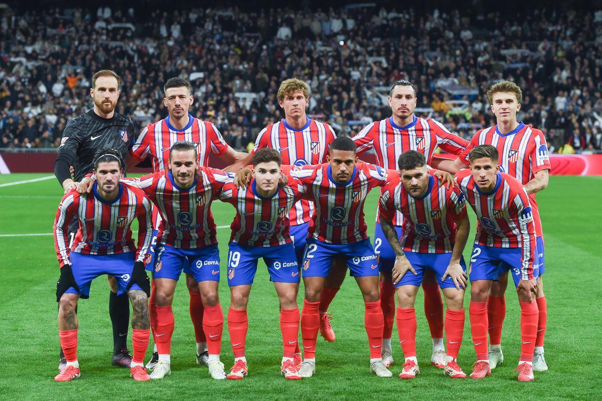 双喜临门，雄鹿逆转湖人后，字母哥获詹姆斯珍贵礼物