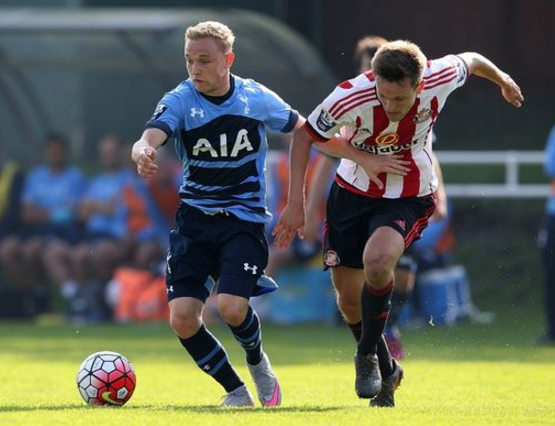 末世里的铁饭碗，丧尸检查站模拟游戏《检疫区：最后一站》今日正式登陆PC平台！