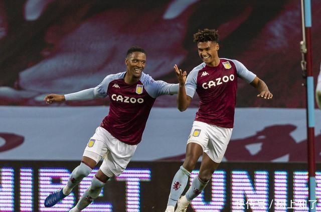 郑智接手青岛西海岸后人员调整