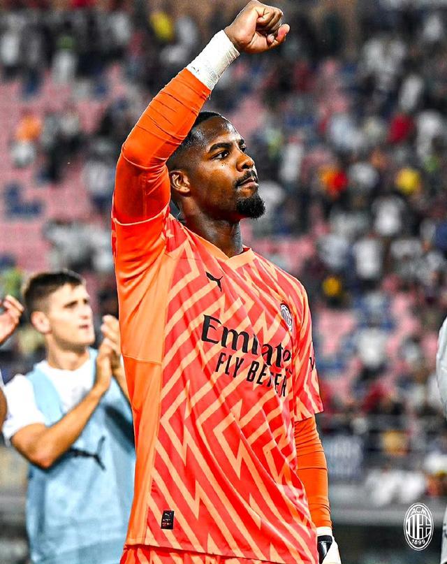 《PEAK》意外登顶 开发者的休假计划却“意外”告吹